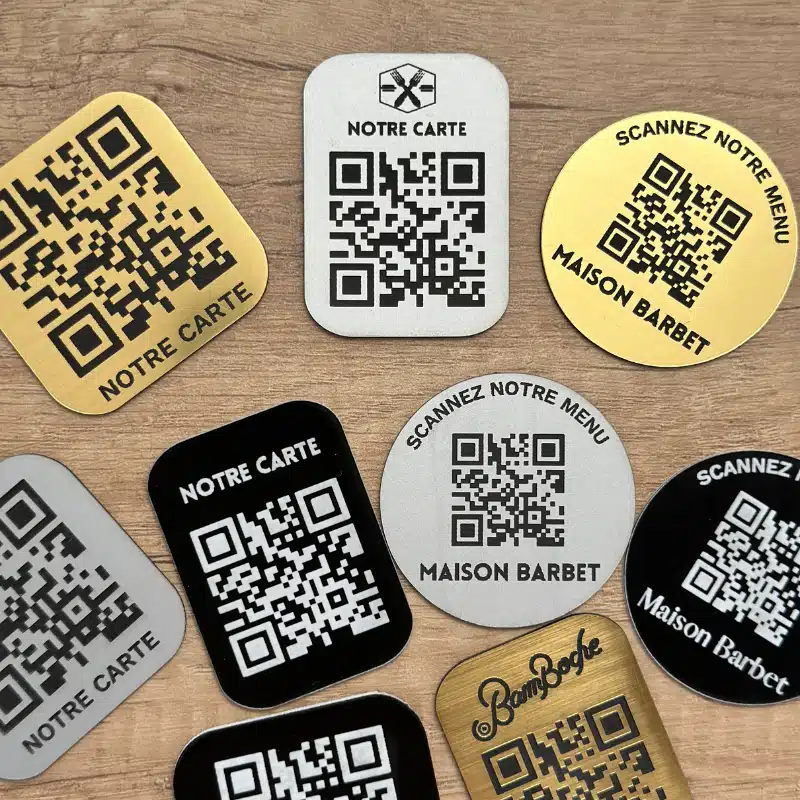 Visibilité Google Business Profile QR codes en acrylique pour récolter plus d'avis